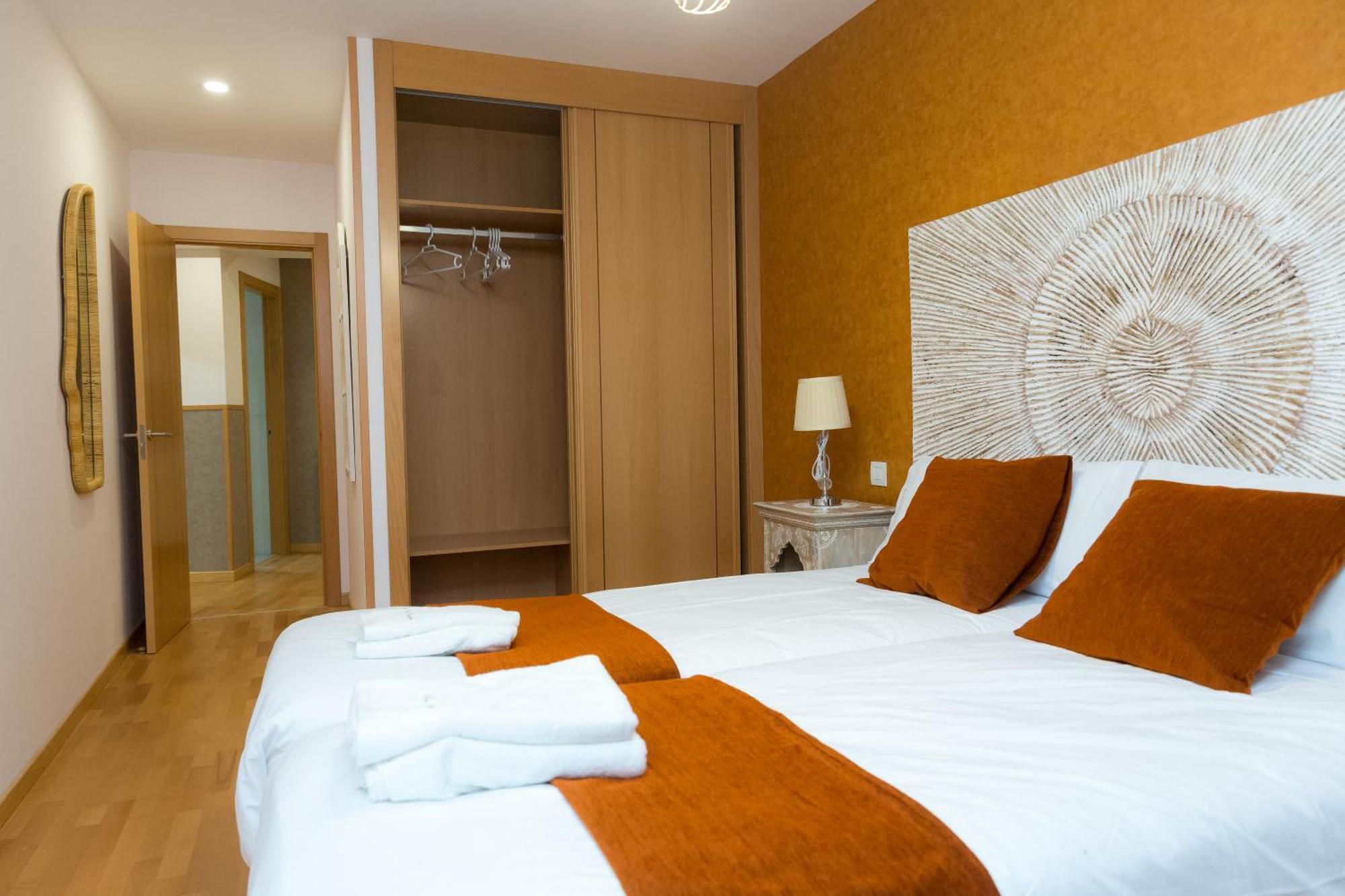 Apartamentos San Pedro Regalado Valladolid Eksteriør bilde