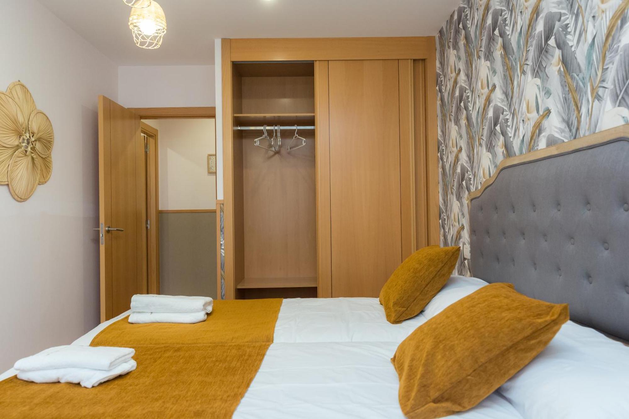 Apartamentos San Pedro Regalado Valladolid Eksteriør bilde