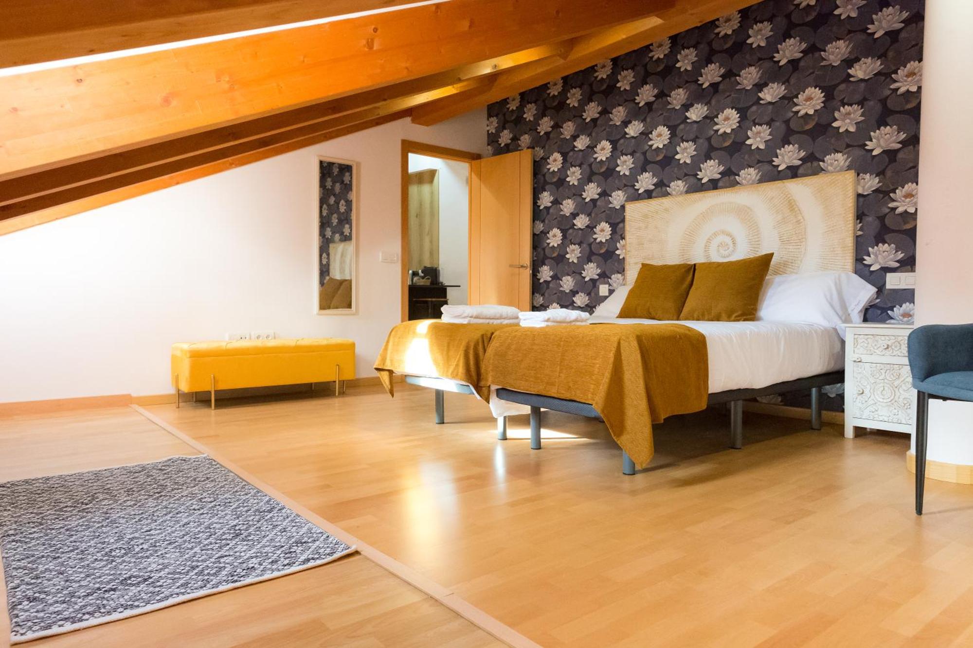 Apartamentos San Pedro Regalado Valladolid Eksteriør bilde