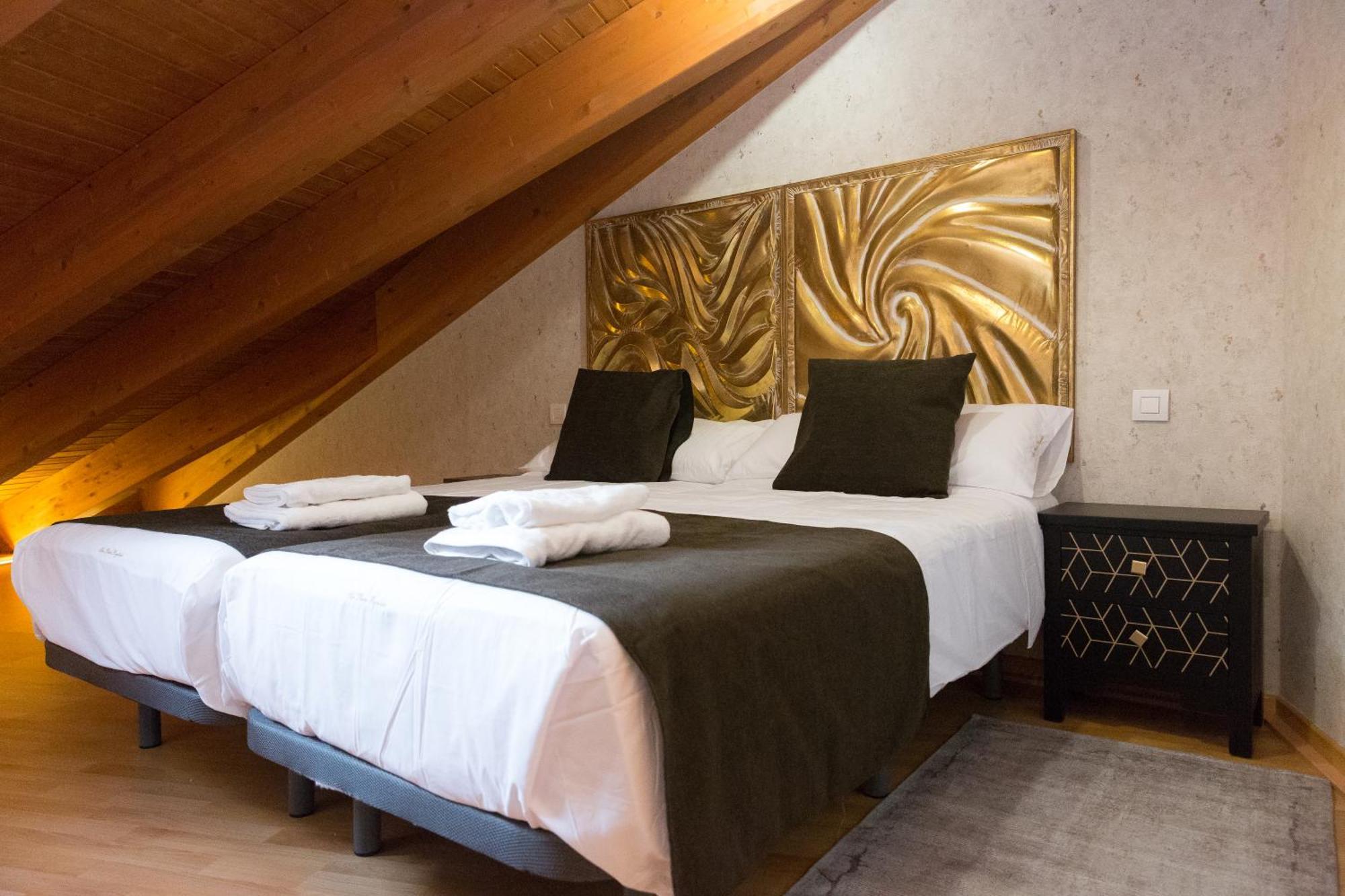 Apartamentos San Pedro Regalado Valladolid Eksteriør bilde