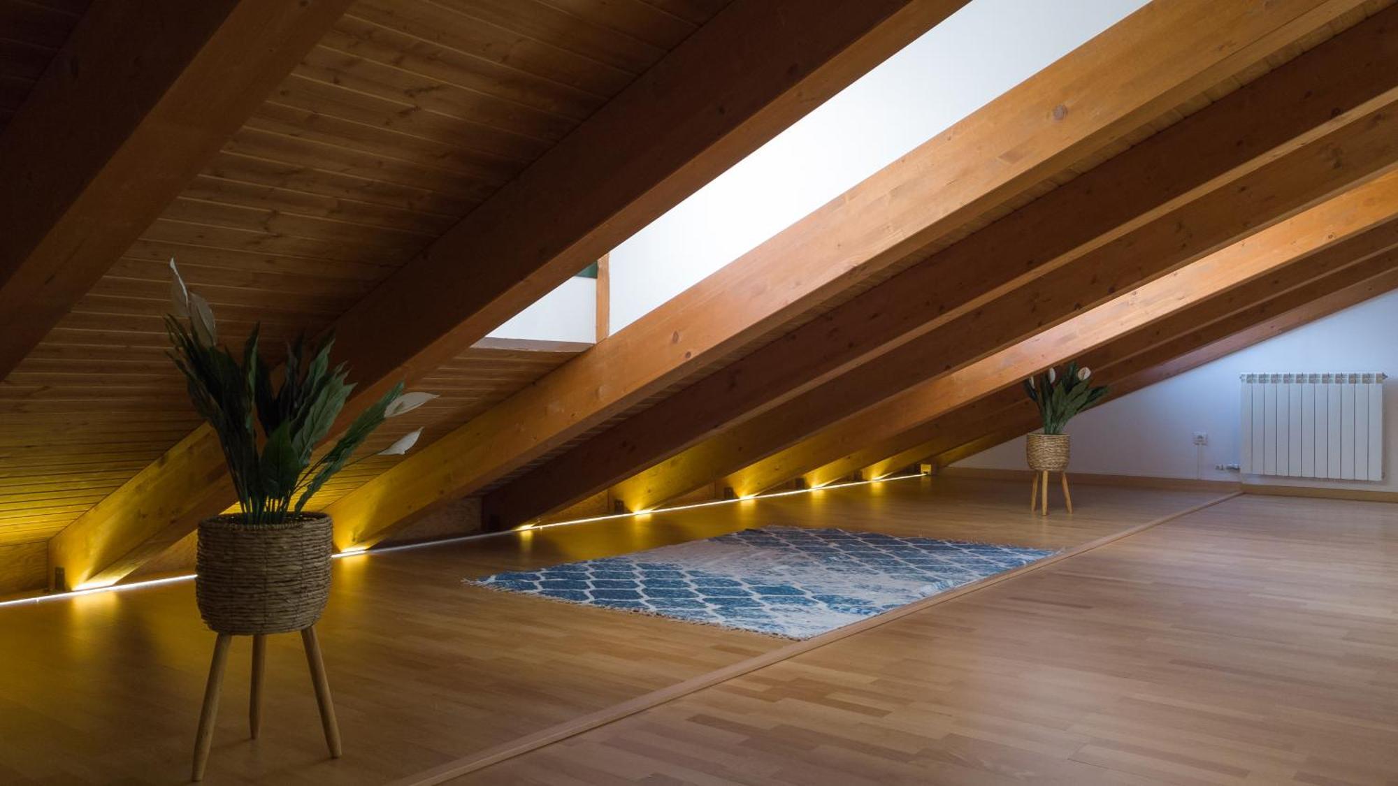 Apartamentos San Pedro Regalado Valladolid Eksteriør bilde