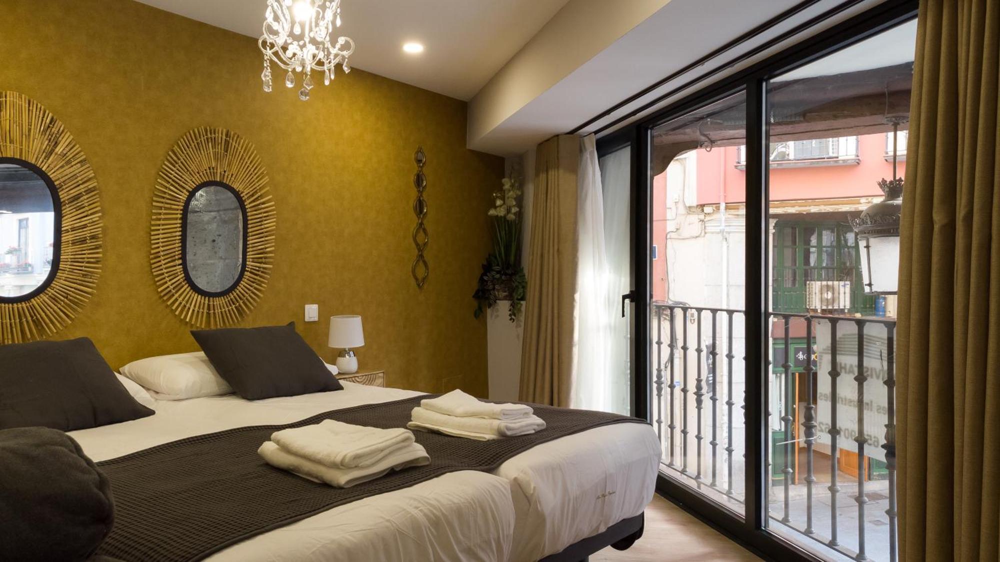 Apartamentos San Pedro Regalado Valladolid Eksteriør bilde