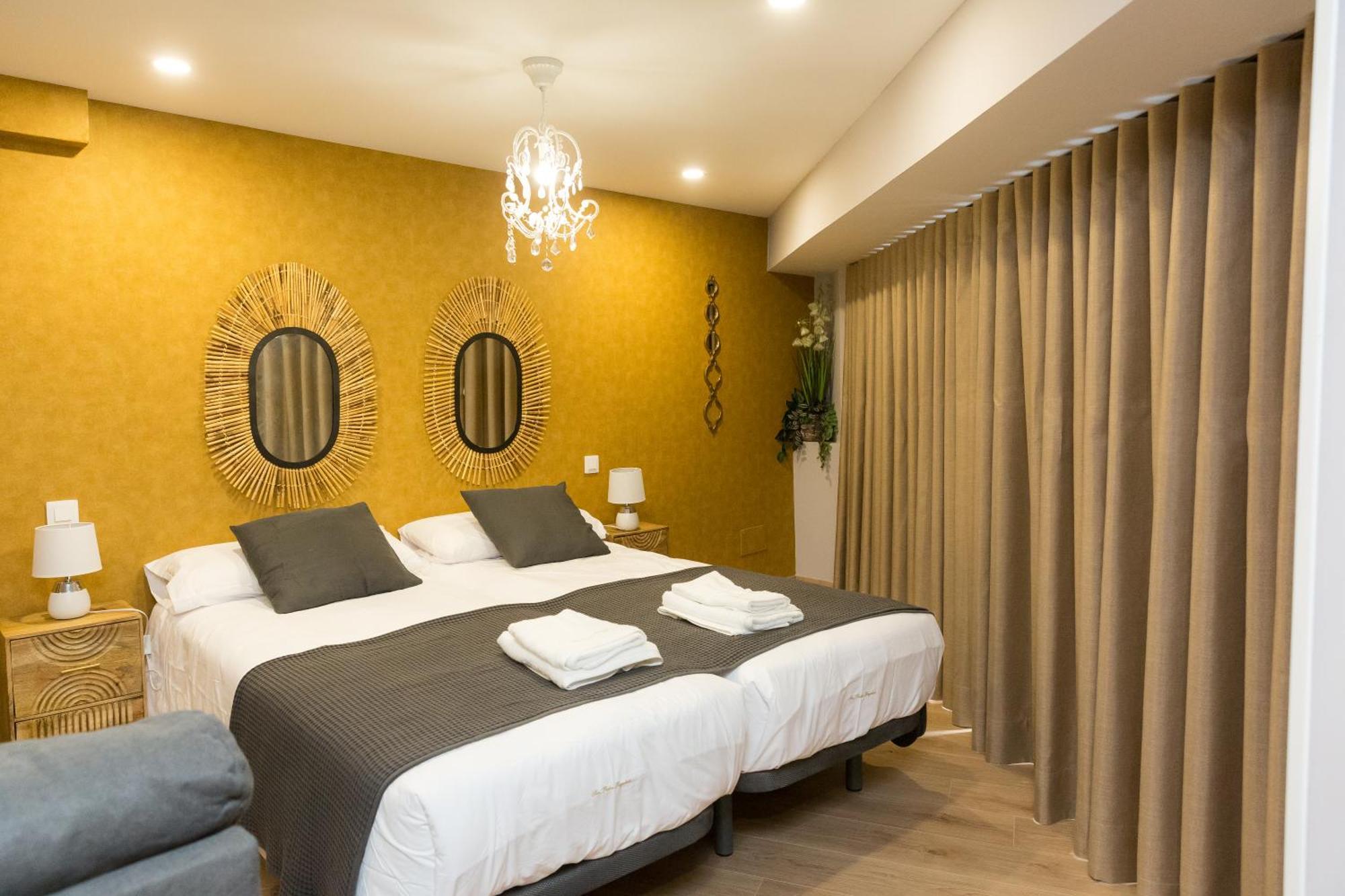 Apartamentos San Pedro Regalado Valladolid Eksteriør bilde